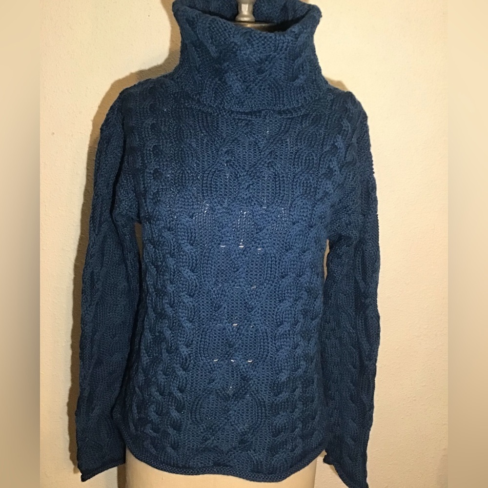 Inis craft merino wool blue turtleneck chunky knit sweater size medium